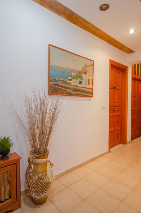 Almira Inn Chora  Bagian luar foto