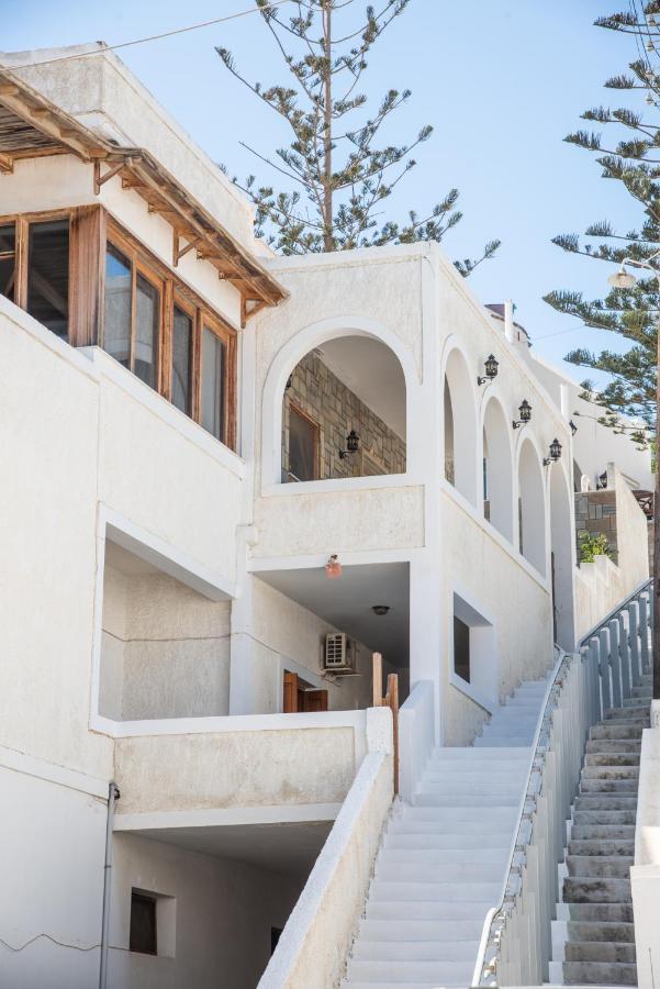 Almira Inn Chora  Bagian luar foto